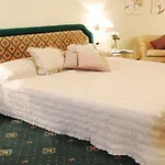 La Отель