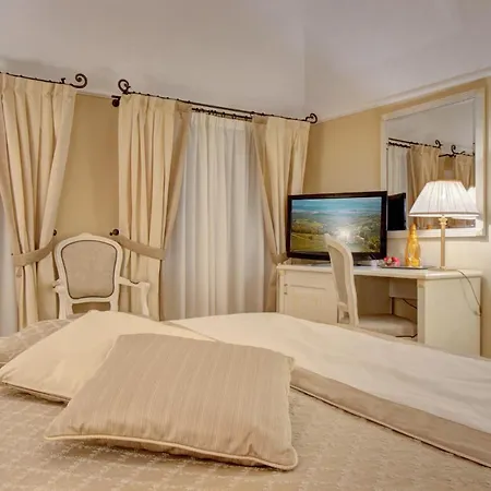 Hotel La Volterra