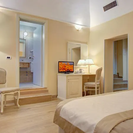 La Hotel