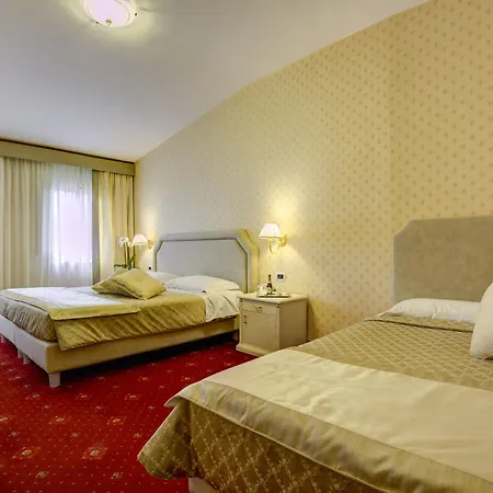 La Hotel